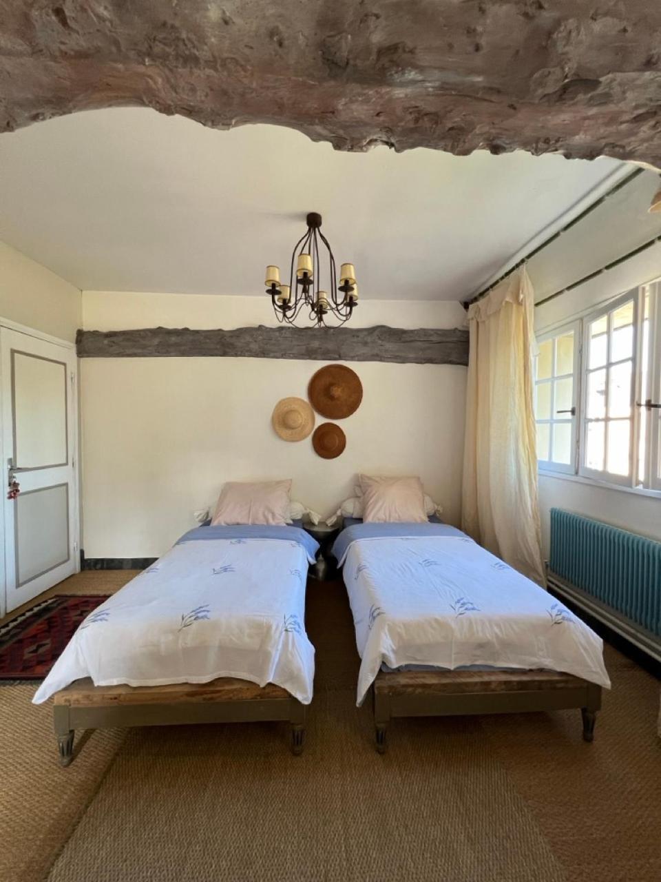 Chambres D'Hotes Manoir Du Chene Nonant Ngoại thất bức ảnh
