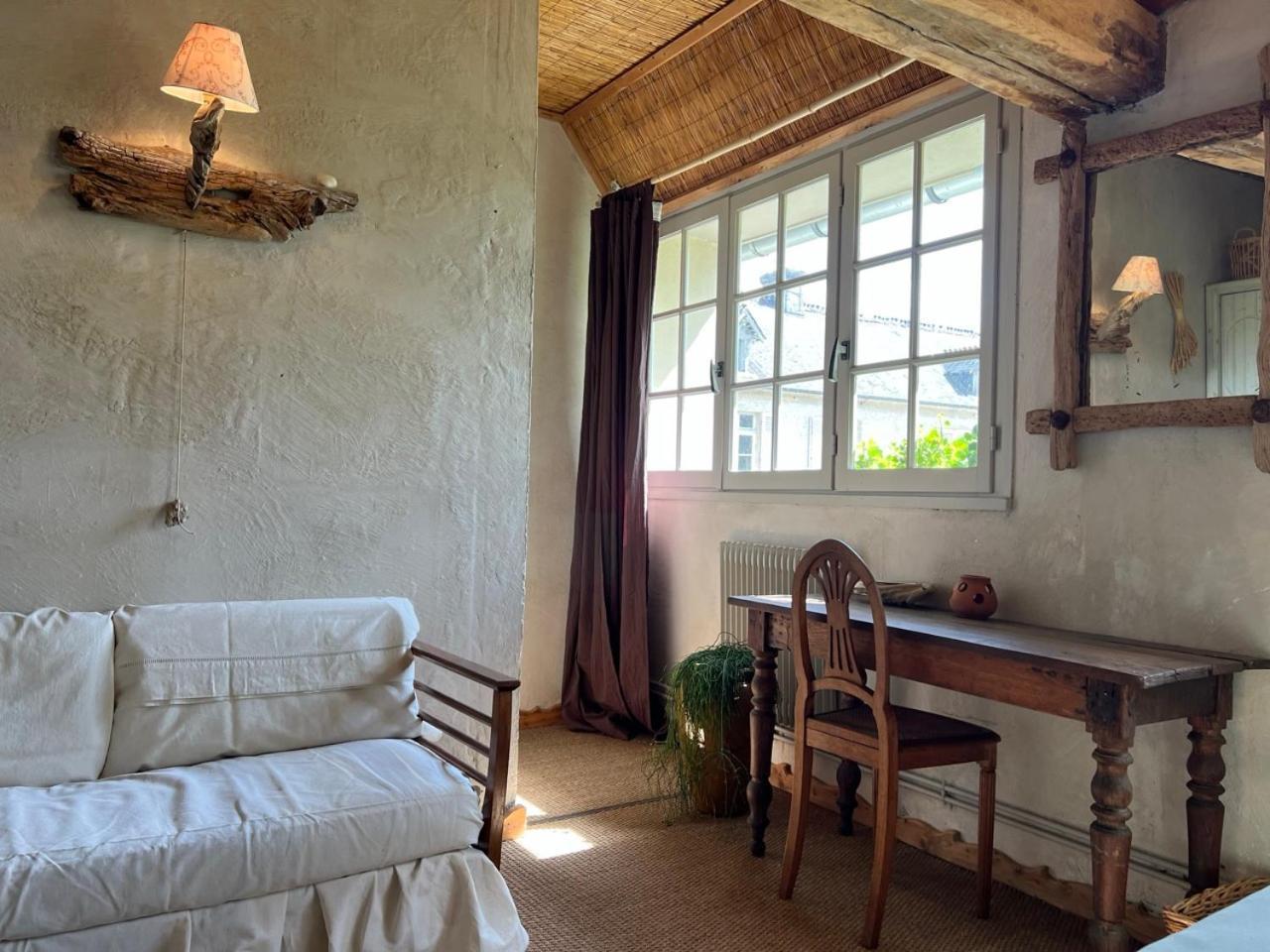 Chambres D'Hotes Manoir Du Chene Nonant Ngoại thất bức ảnh