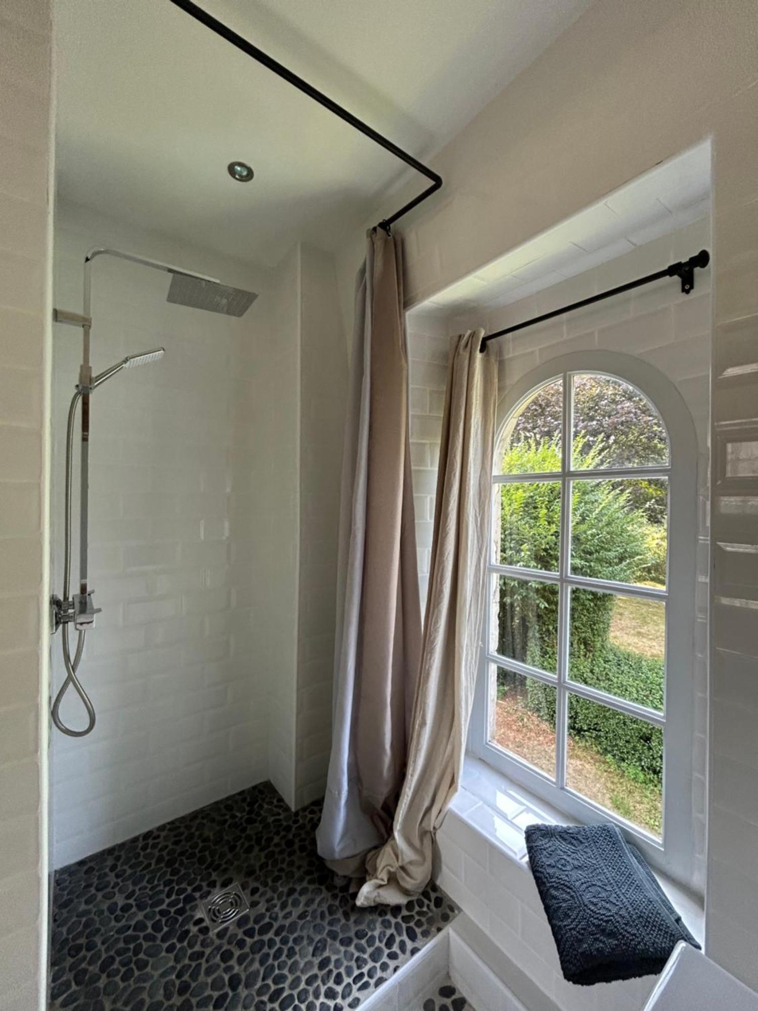 Chambres D'Hotes Manoir Du Chene Nonant Ngoại thất bức ảnh